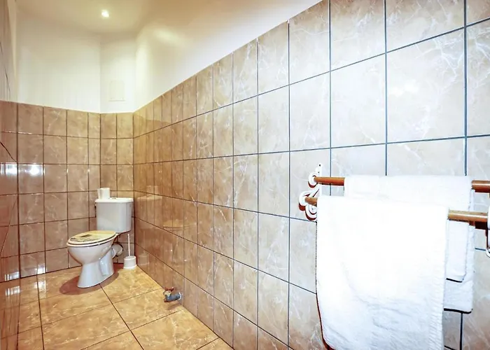 2 Bedroom Gorgeous In