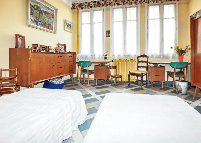 2 Bedroom Gorgeous In * Carcassonne